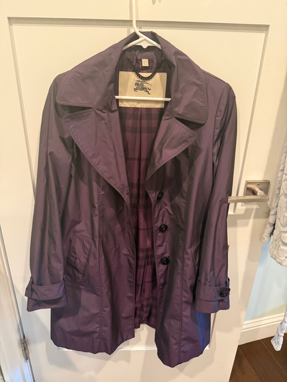 Burberry Purple Trench Coat with Plaid Lining - Picture 4 of 10